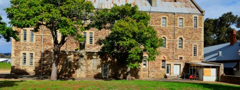 Resize of [6] !Nikon, 2013-05-31, 5 images, DSC_0046 - DSC_0050 - 8870x3346 - PCUL-Smartblend_tonemapped