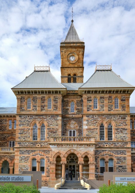 Resize of [8] !Nikon, 2013-05-31, 4 images, DSC_0034 - DSC_0037 - 3661x5221 - PCUL-Smartblend_tonemapped